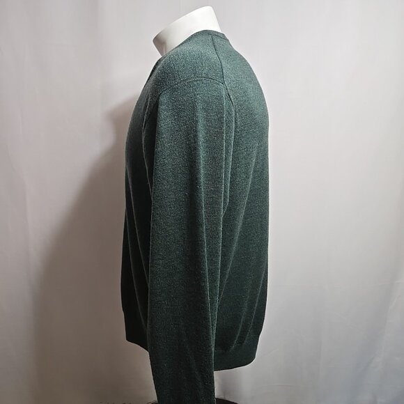 Peter Millar V Neck Sweater Mens Size Large Green 100% Merino Wool Pullover - Picture 2 of 10